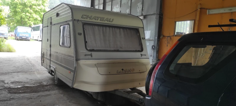 Каравана Chateau 400, снимка 3 - Каравани и кемпери - 52702072