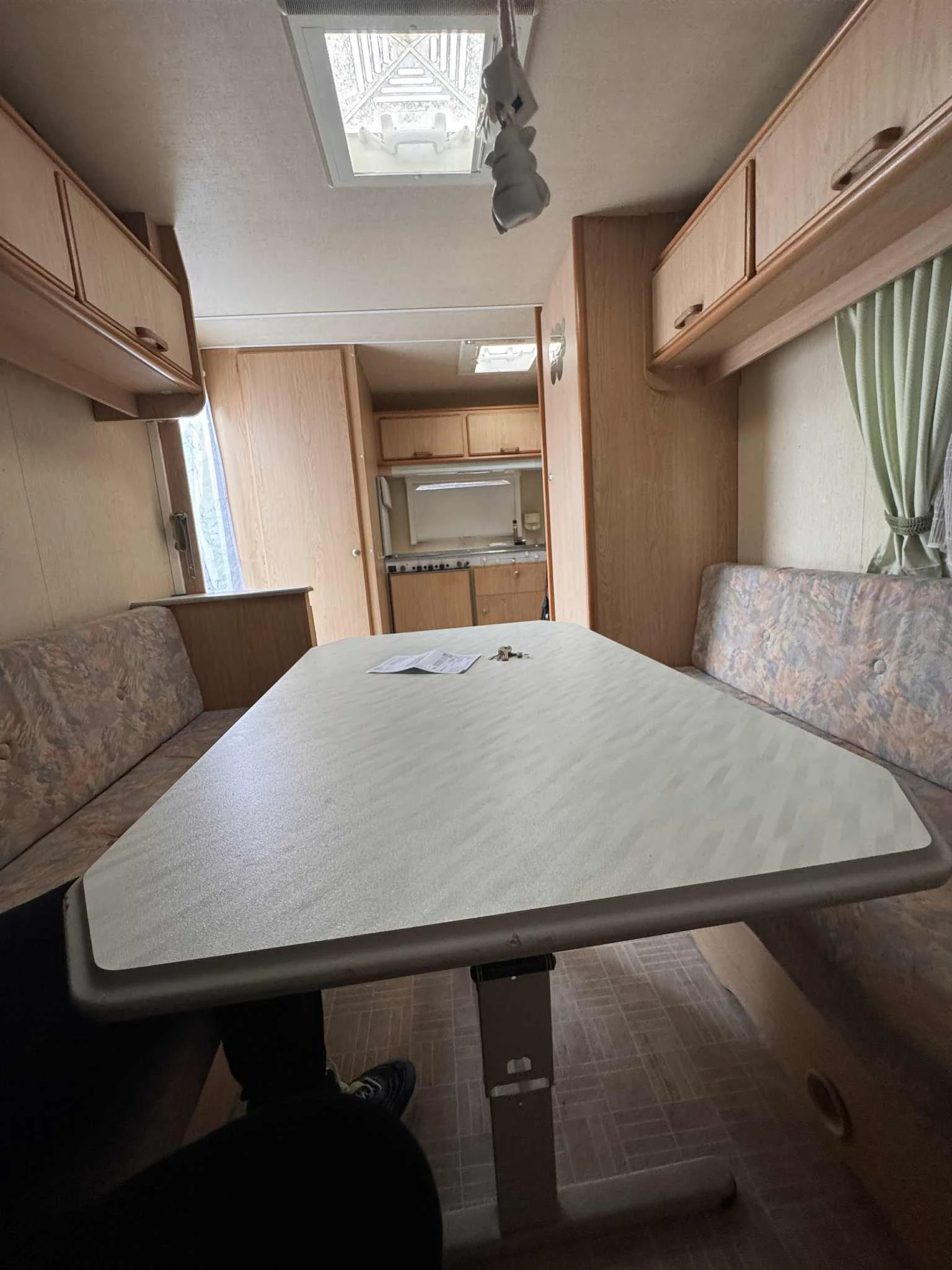 Каравана Chateau 400 - изображение 6