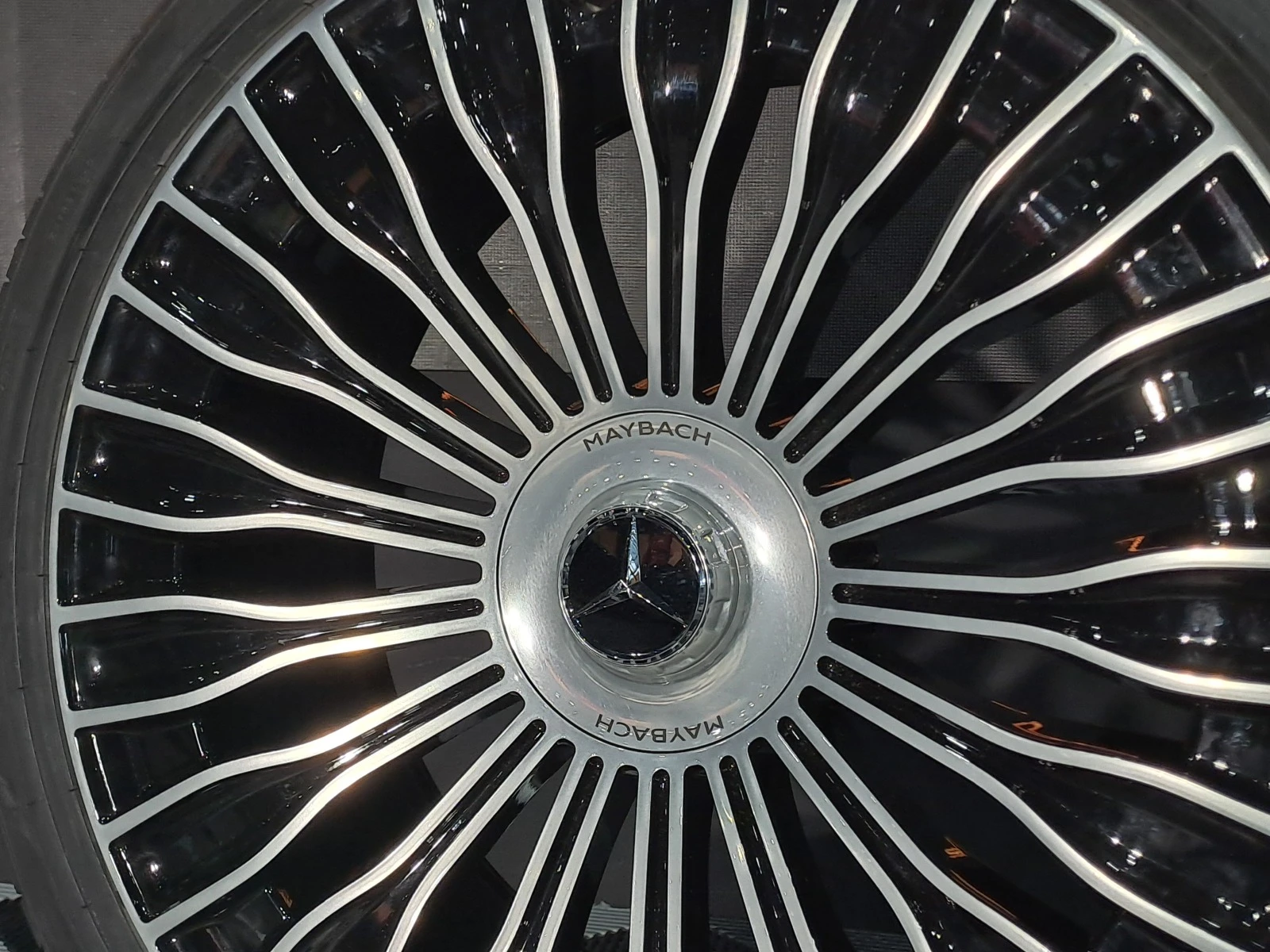    265/35R21  Mercedes-Benz | Mobile.bg   3