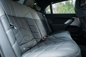 BMW 740 M SPORT PACKAGE SHADOW LINE - 208000 лв. - 89222187 17