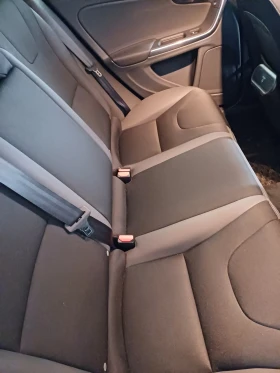 Обява за продажба на Volvo V60 2D D4 181кс ~17 800 лв. - изображение 9
