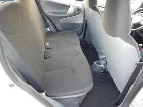 Toyota Aygo 1.0i - 2450 € / 4791.78 лв. - 85770356 15