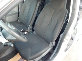 Toyota Aygo 1.0i - 2450 € / 4791.78 лв. - 85770356 14