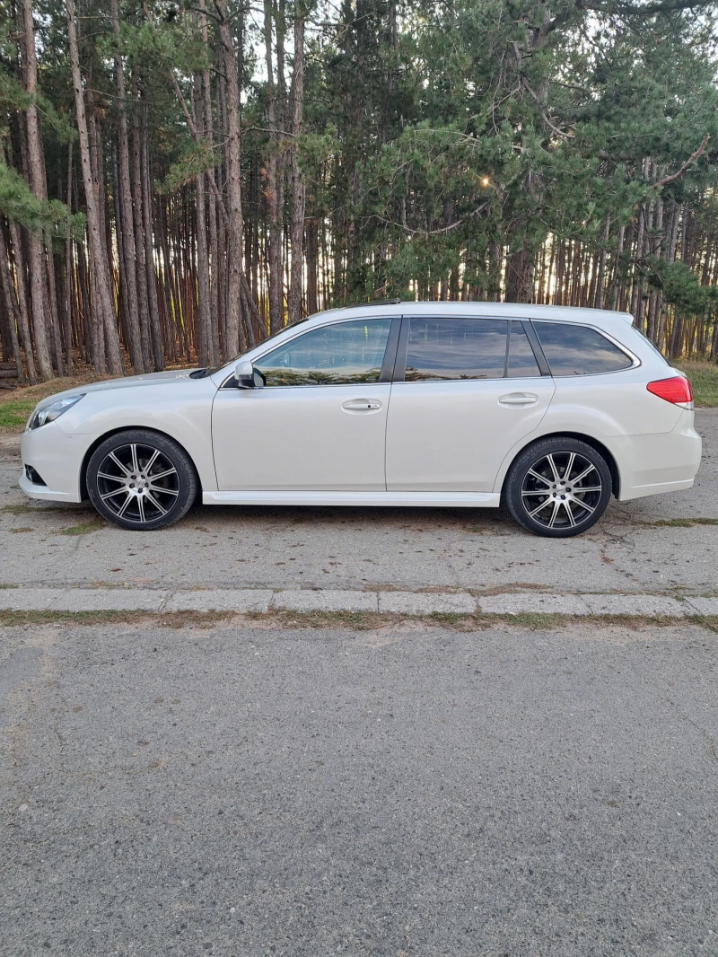 Subaru Legacy 2.5 Gaz, снимка 2 - Автомобили и джипове - 47807061