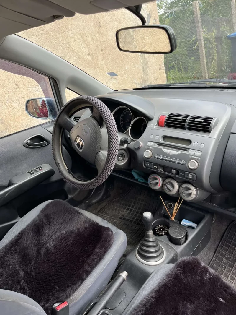 Honda Jazz, снимка 5 - Автомобили и джипове - 52747830