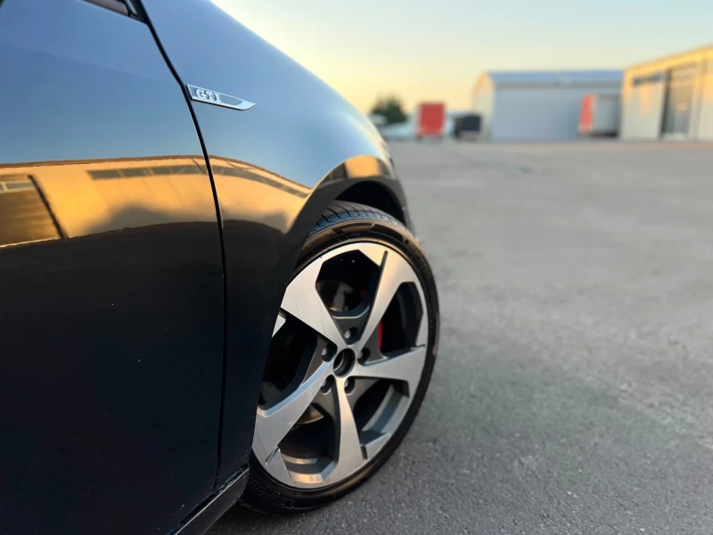 VW Golf 2.0TSi DSG, снимка 3 - Автомобили и джипове - 52345537