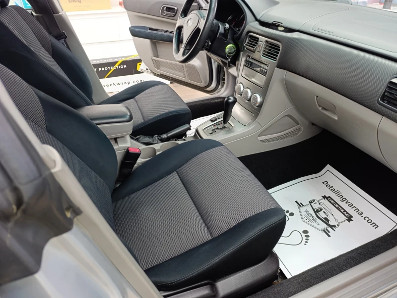 Subaru Forester 2.0i 4x4, снимка 12 - Автомобили и джипове - 51877466