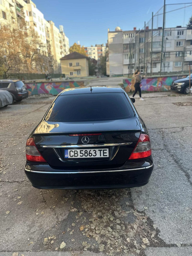 Mercedes-Benz E 350, снимка 3 - Автомобили и джипове - 52338218