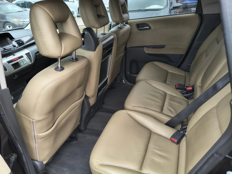 Honda Fr-v  1.8 VTEC Executive, снимка 17 - Автомобили и джипове - 52664183