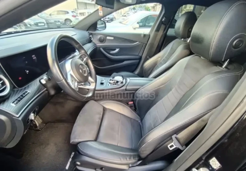 Mercedes-Benz E 220 AMG/Panorama/9Gtronic/cameri 360* , снимка 8 - Автомобили и джипове - 52908009