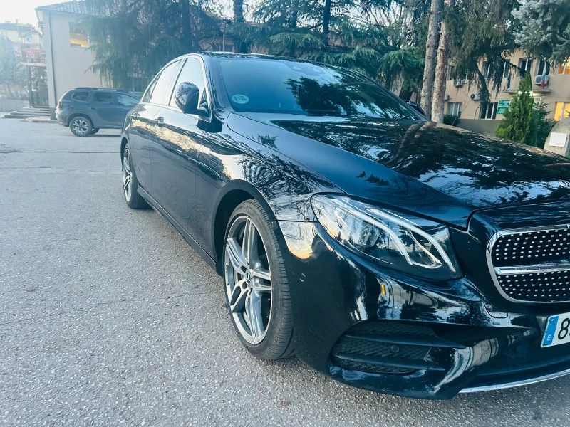 Mercedes-Benz E 220 AMG/Panorama/9Gtronic/cameri 360* , снимка 3 - Автомобили и джипове - 52908009