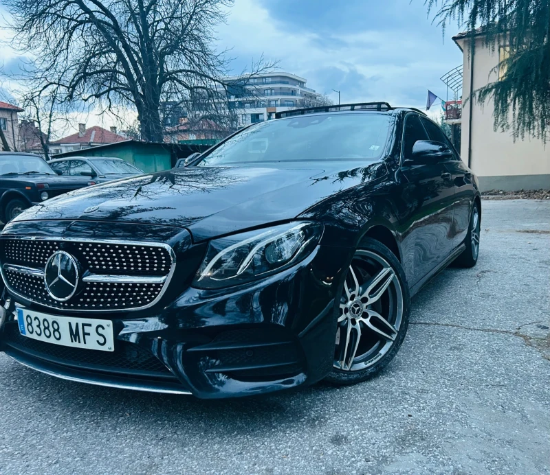 Mercedes-Benz E 220 AMG/Panorama/9Gtronic/cameri 360* , снимка 2 - Автомобили и джипове - 52969102
