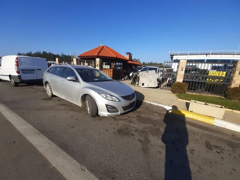 Mazda 6 2.2d.motor.ok 168500km, снимка 2 - Автомобили и джипове - 35782687