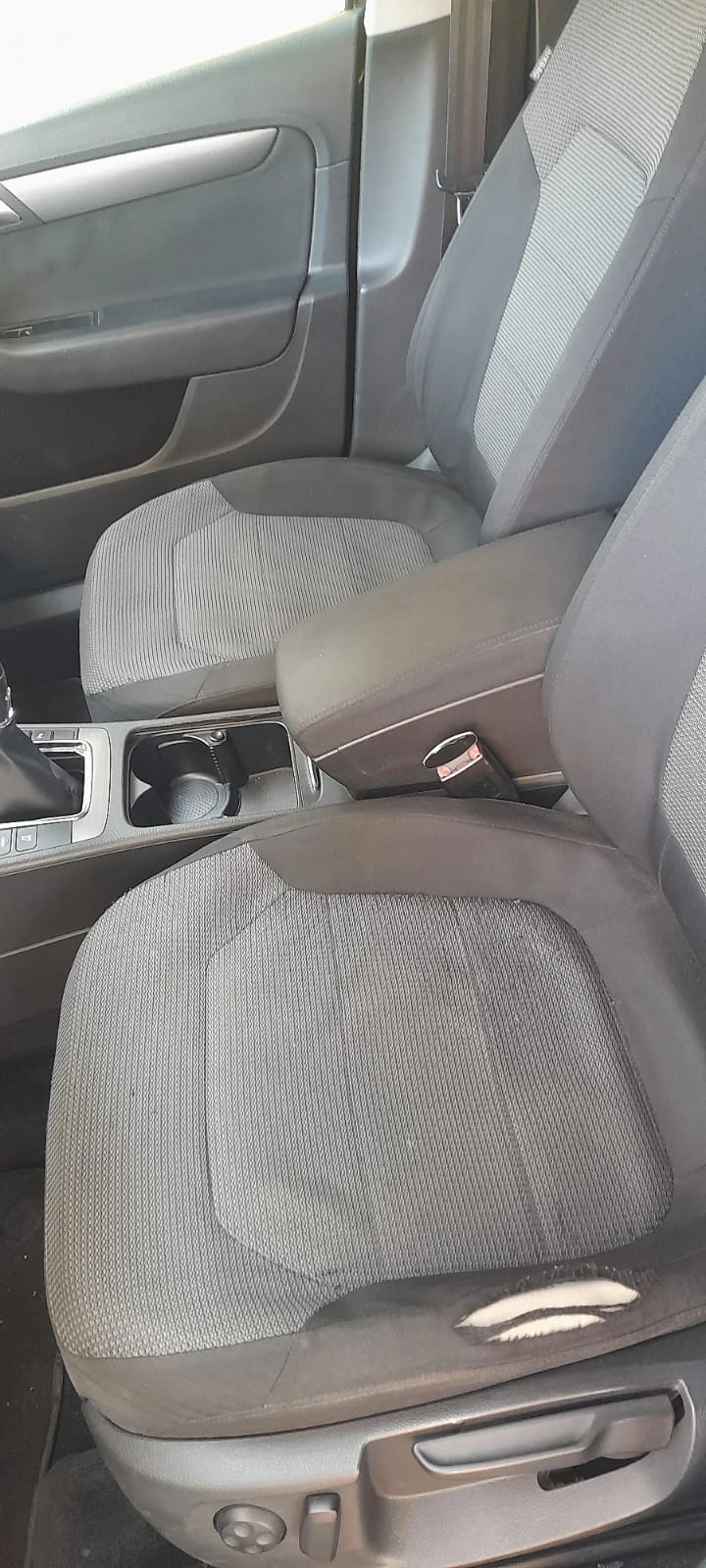 VW Passat 1.6 - изображение 8