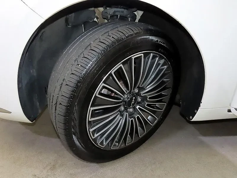 Kia K8 3.5 Lpg 2Wd Trendy, снимка 5 - Автомобили и джипове - 55898777
