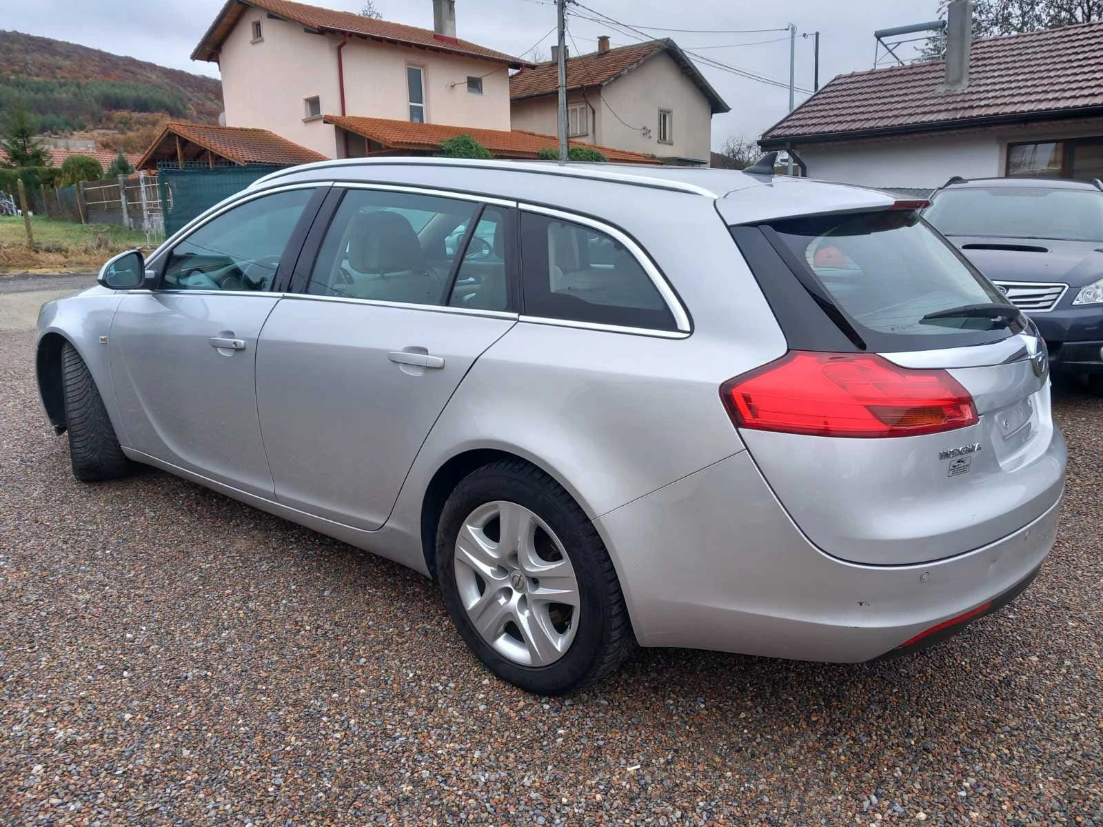 Opel Insignia 2.0CDTI-131PS* НАВИ*  - изображение 3