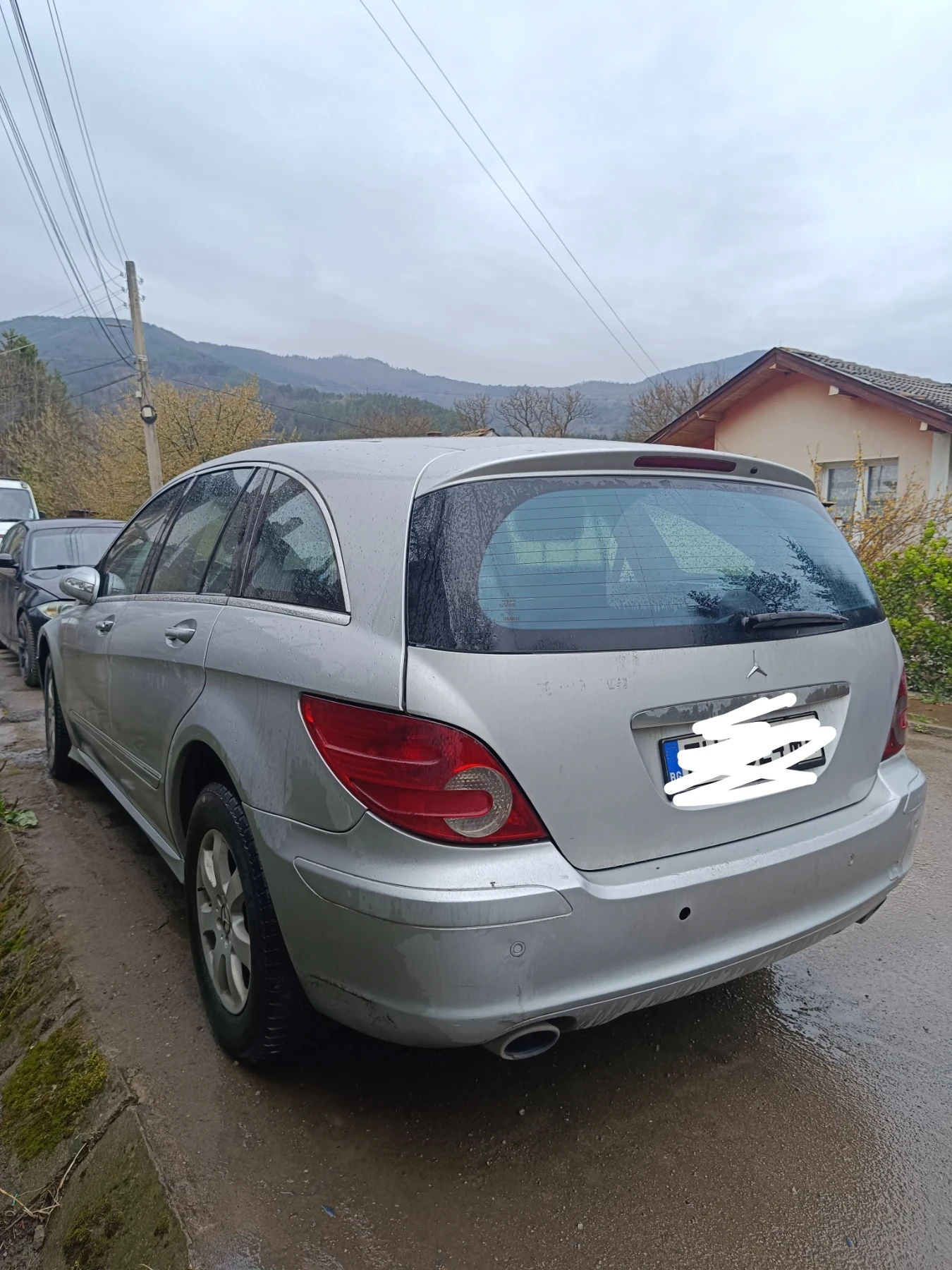 Mercedes-Benz R 320  - изображение 2