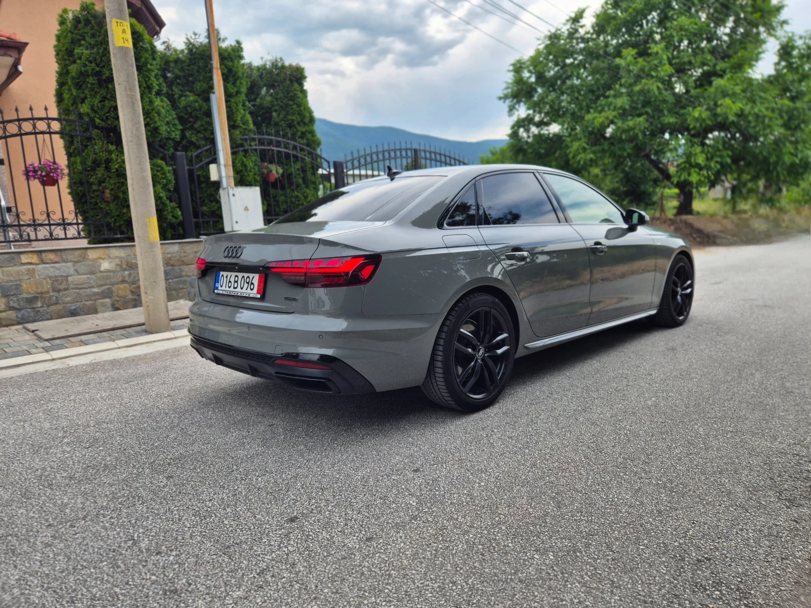 Audi A4 2.0TFSI 3xSline - Quattro/21г - изображение 4
