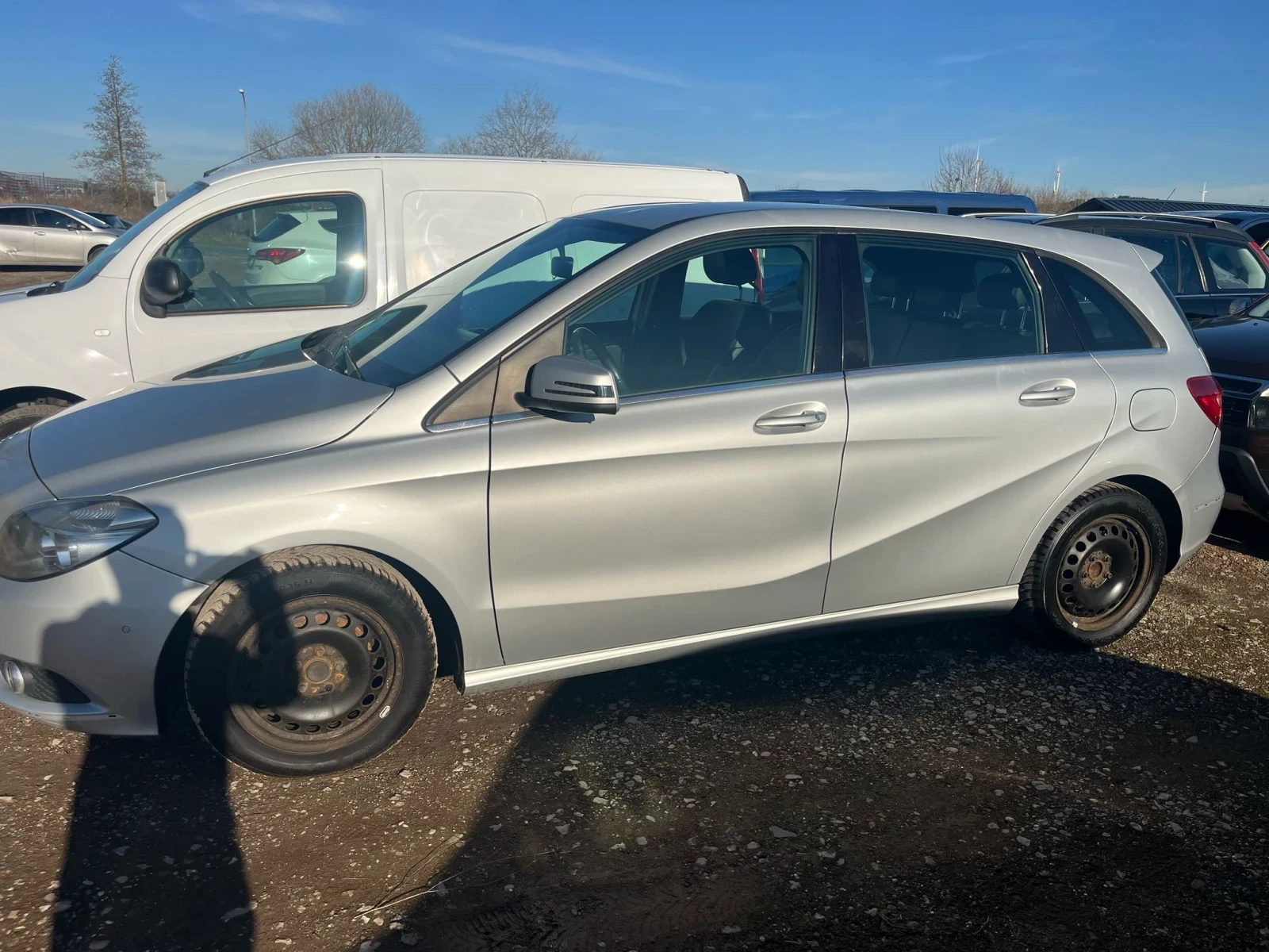 Mercedes-Benz B 180  - изображение 5