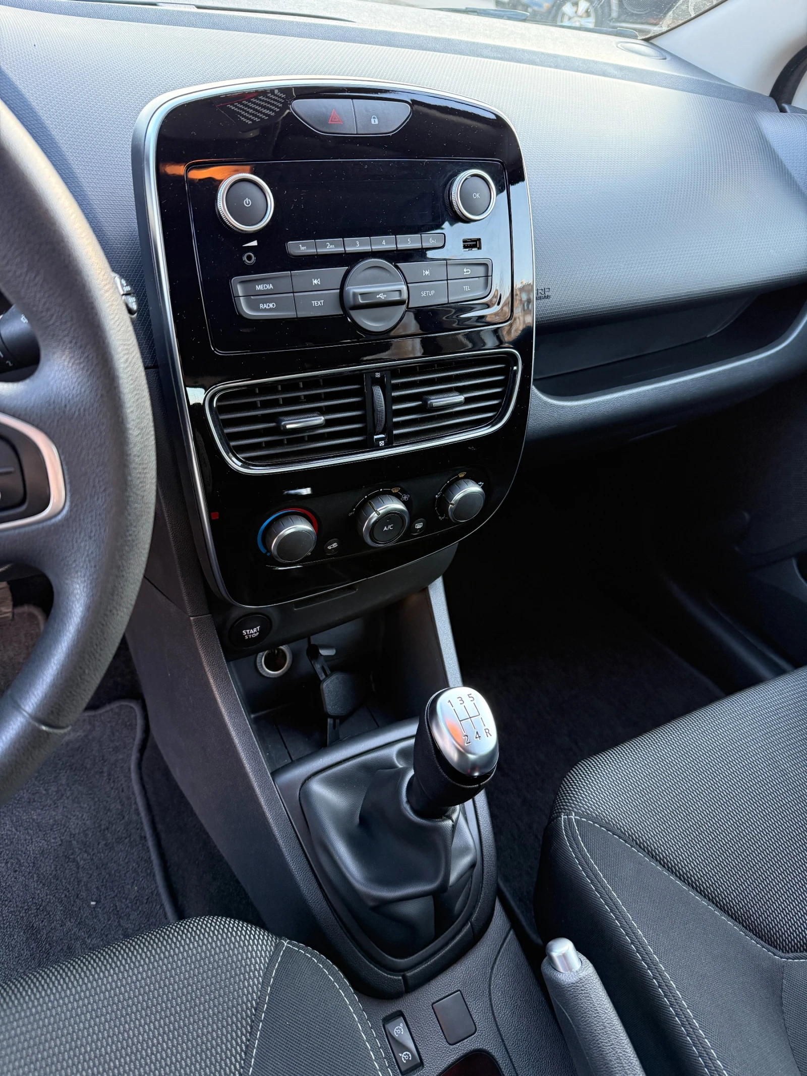 Renault Clio Grandtour TCe 0.9 | Mobile.bg   11