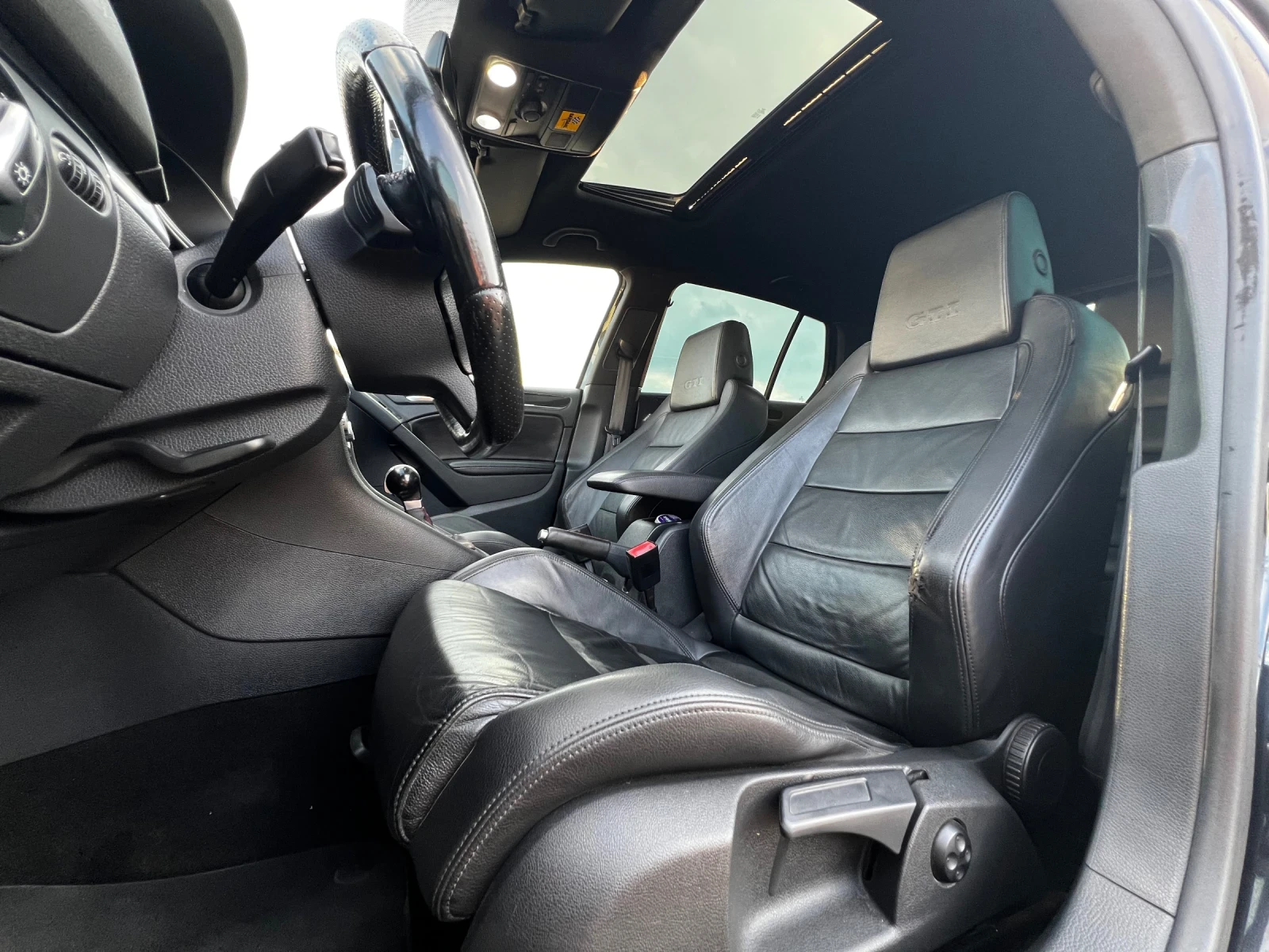 VW Golf 2.0TSi DSG - изображение 8