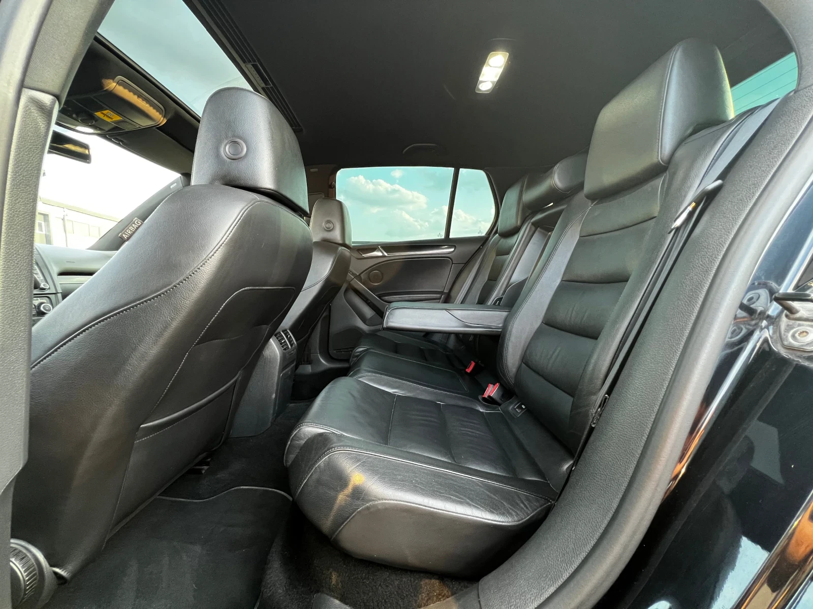 VW Golf 2.0TSi DSG - изображение 9