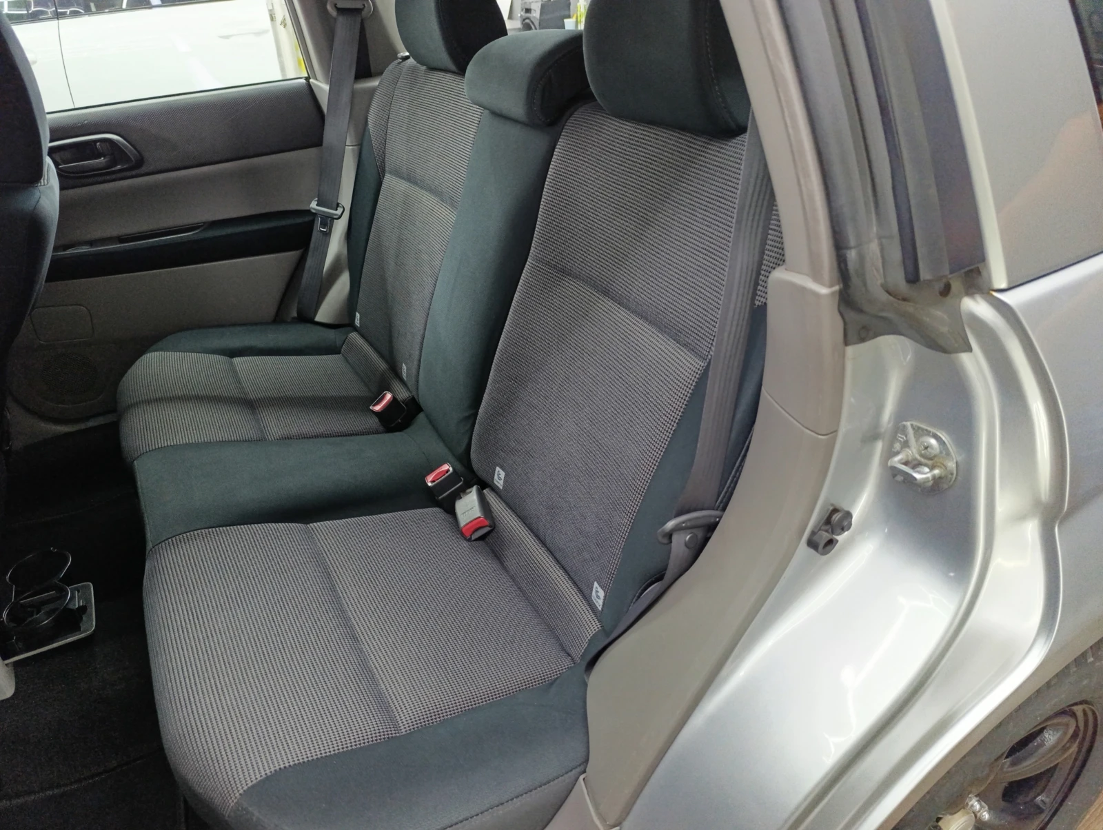Subaru Forester 2.0i 4x4 - изображение 7