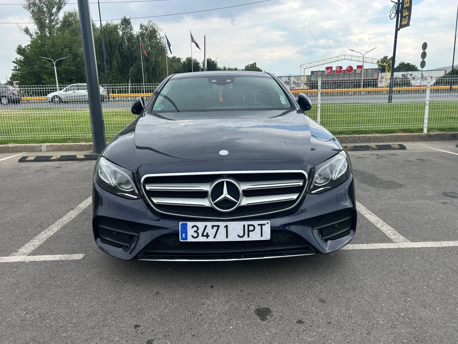 Mercedes-Benz E 220 AMG/Digital//9Gtronic/360 kameri/ самопаркиране 