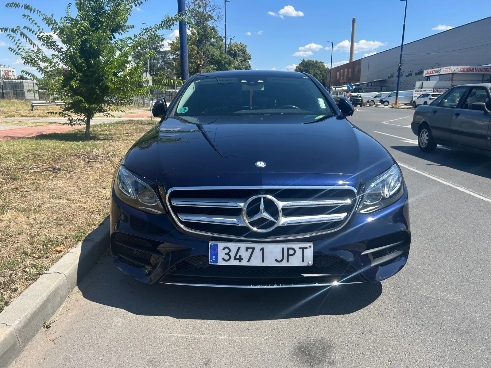 Mercedes-Benz E 220 AMG/Digital//9Gtronic/360 kameri/ самопаркиране 
