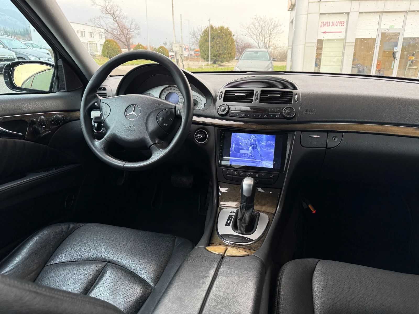Mercedes-Benz E 320 AMG/Distronic/HarmanKardon | Mobile.bg � ����������� 12