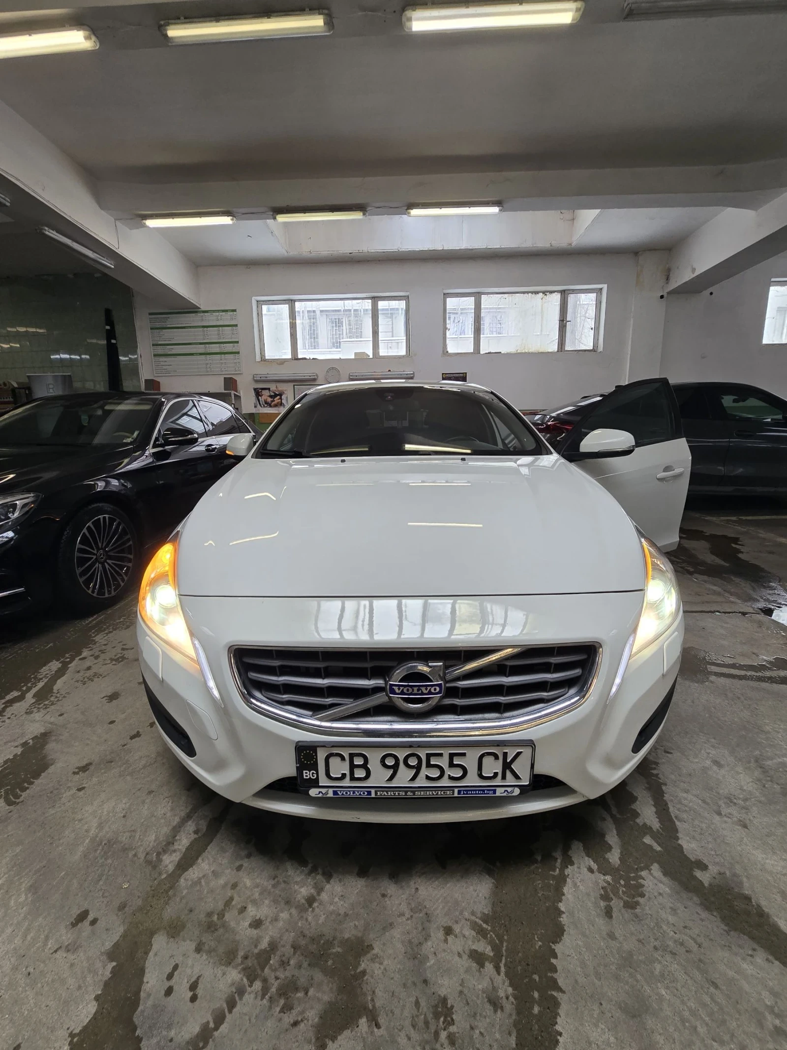 Volvo V60 | Mobile.bg � ����������� 1