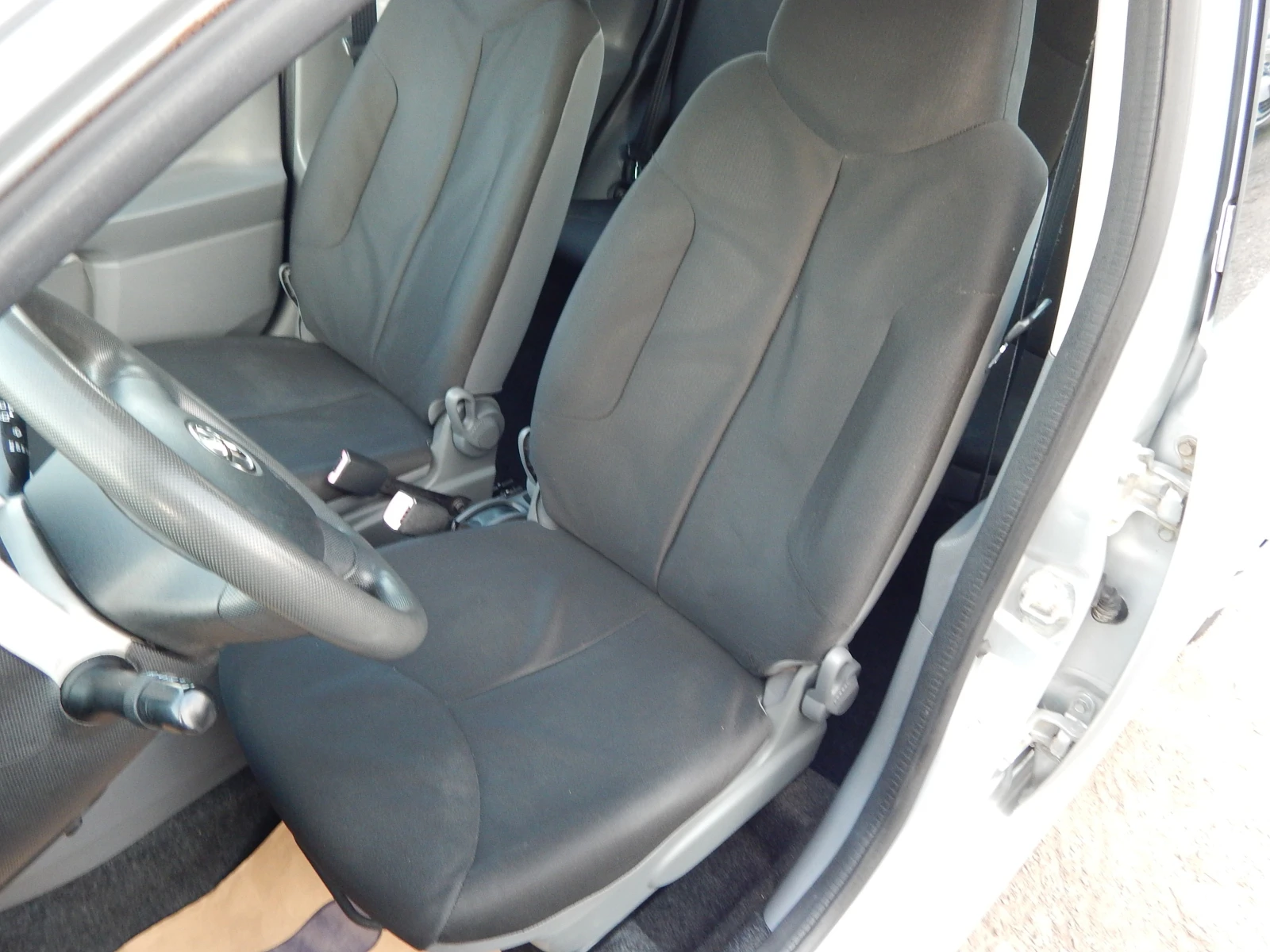 Toyota Aygo 1.0i | Mobile.bg � ����������� 14