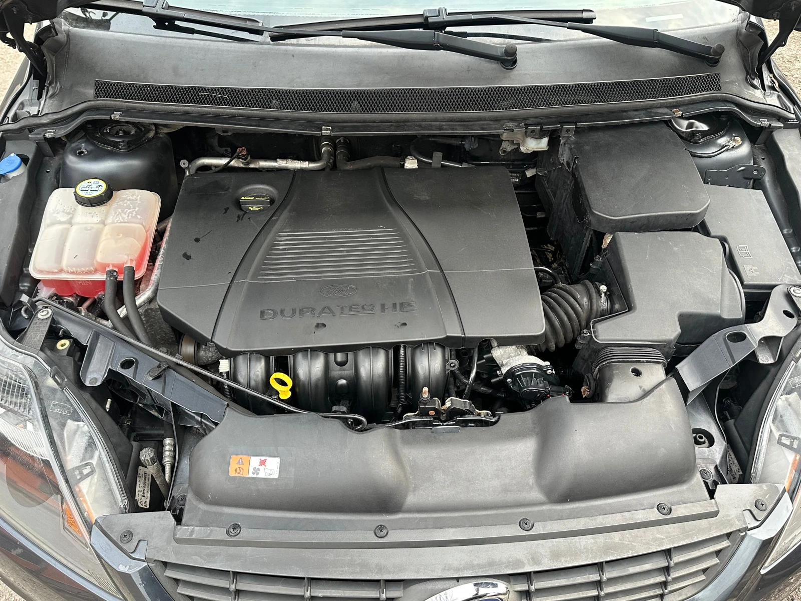 Ford Focus 1.8i, снимка 15 - Автомобили и джипове - 53887477