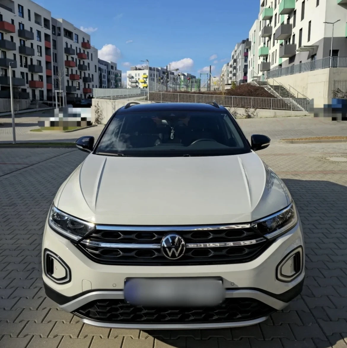 VW T-Roc 1.5 TSI, снимка 5 - Автомобили и джипове - 53942644