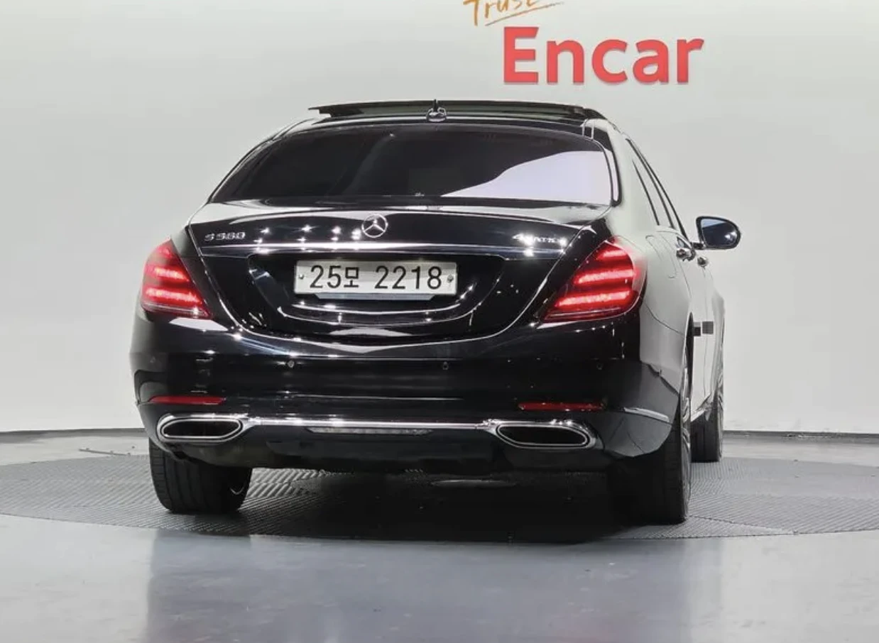 Mercedes-Benz S 560 L* 4MATIC* BURMESTER* ДИГИТАЛНО* ТАБЛО* 3TV* МАСАЖ, снимка 4 - Автомобили и джипове - 53975978
