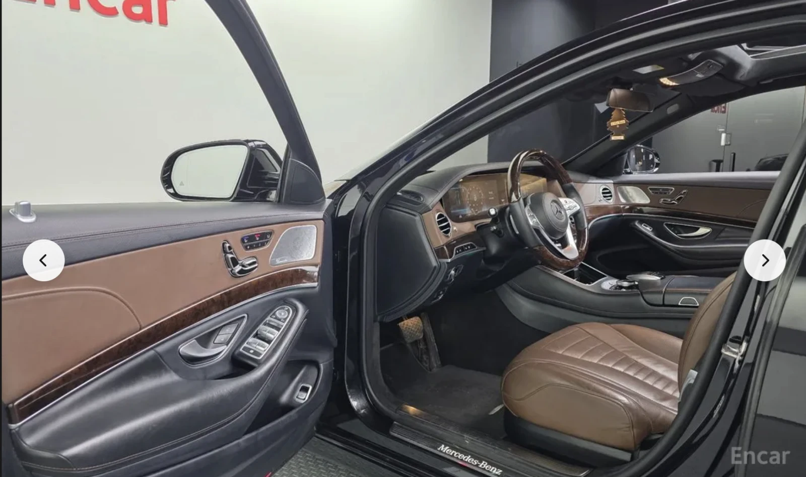 Mercedes-Benz S 560 L* 4MATIC* BURMESTER* ДИГИТАЛНО* ТАБЛО* 3TV* МАСАЖ, снимка 6 - Автомобили и джипове - 53975978