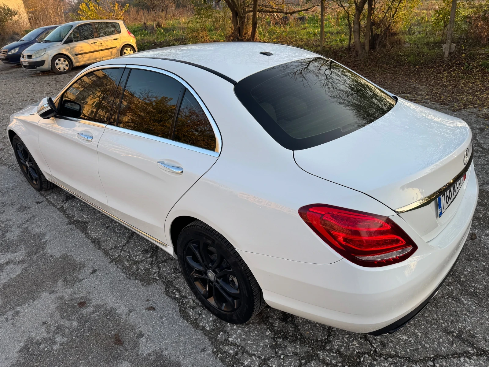 Mercedes-Benz C 300 C300 4 matic, снимка 4 - Автомобили и джипове - 54525616
