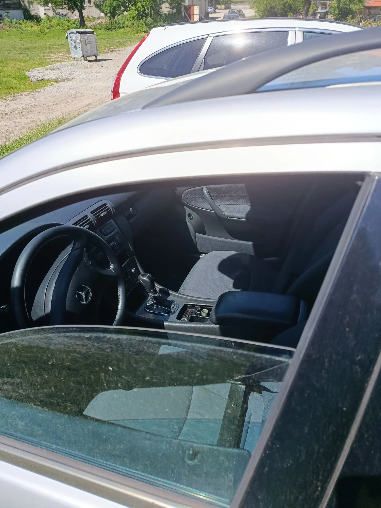 Mercedes-Benz C 220 Avantgarde, снимка 7 - Автомобили и джипове - 54604066