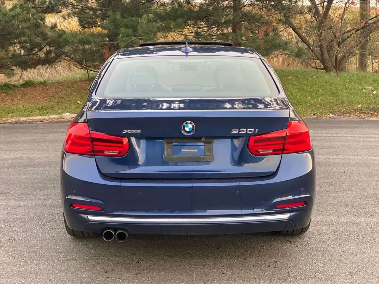BMW 330 * xDrive * CARFAX * ���� �� �� | Mobile.bg � ����������� 5