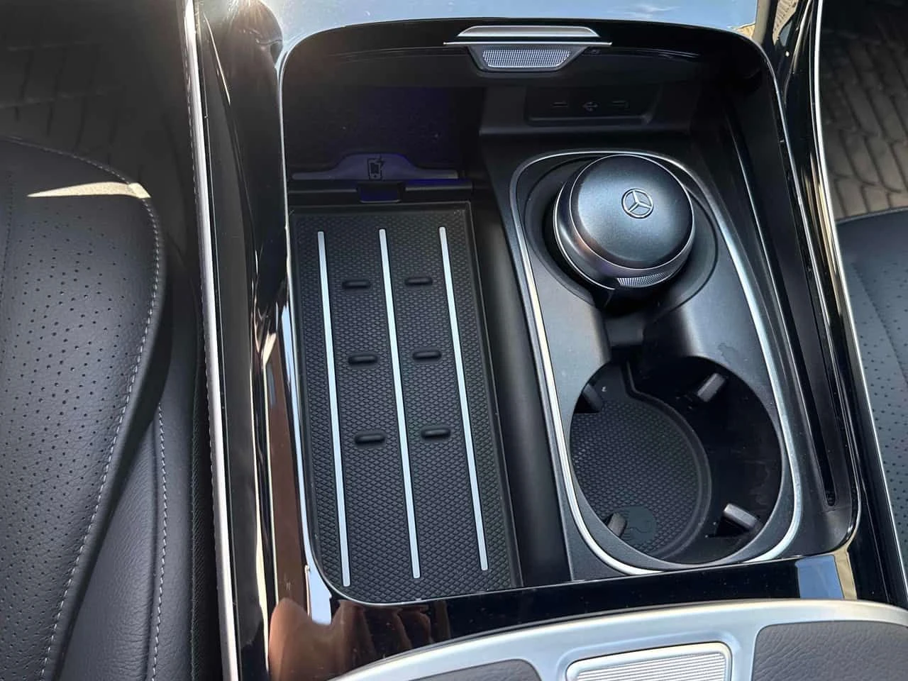 Mercedes-Benz S 580 | DISTR| 360| HUD| BURMESTER| PANO| CARFAX, снимка 14 - Автомобили и джипове - 54643578