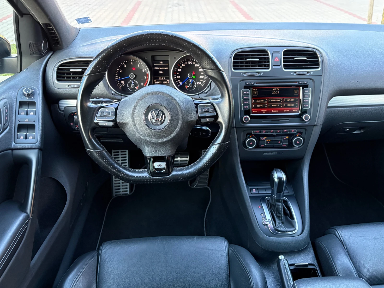 VW Golf 6 R, снимка 8 - Автомобили и джипове - 55015859