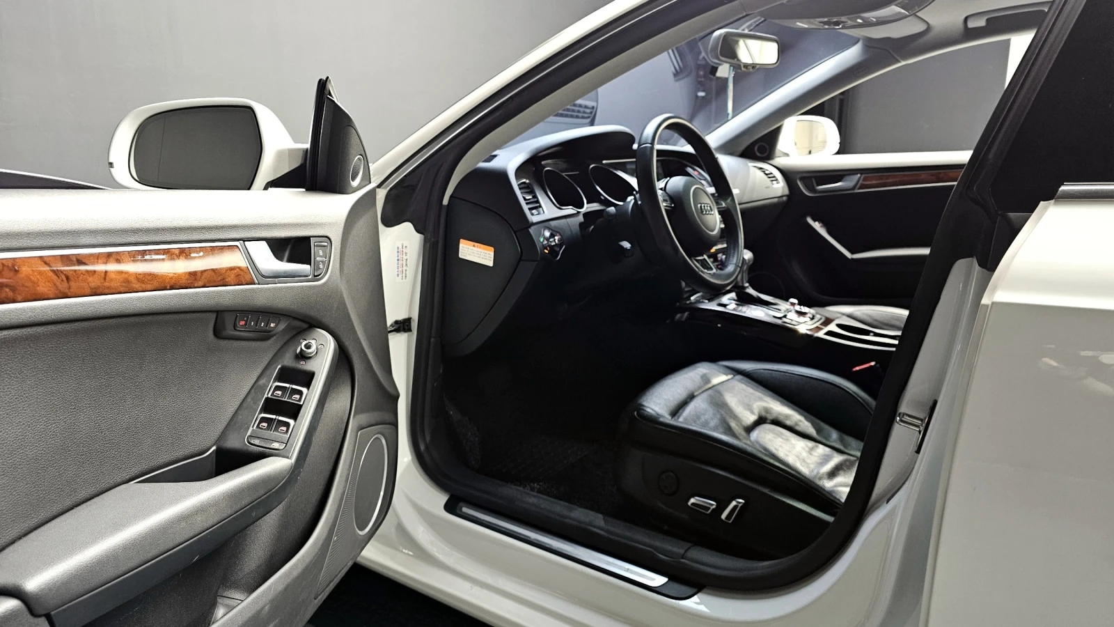 Audi A5 2.0 TDI Quattro Sportback, снимка 11 - Автомобили и джипове - 55129687