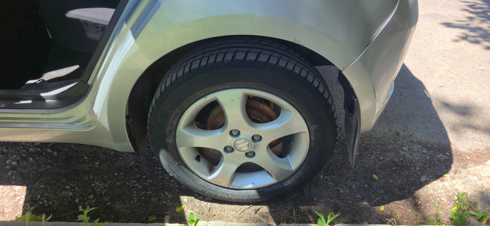 Suzuki Swift 4x4, снимка 7 - Автомобили и джипове - 55171764