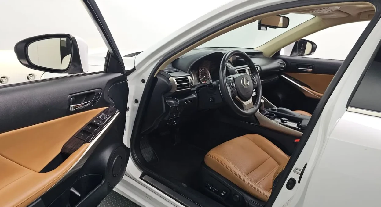 Lexus IS 250 Supreme XE30 2.5 ������ | Mobile.bg � ����������� 9
