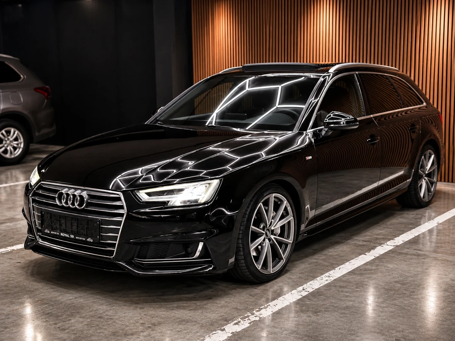 Audi A4 3XSLINE :: DISTRONIK::PANORAMA::DIGITAL::AMBIENTE:, снимка 2 - Автомобили и джипове - 55607230