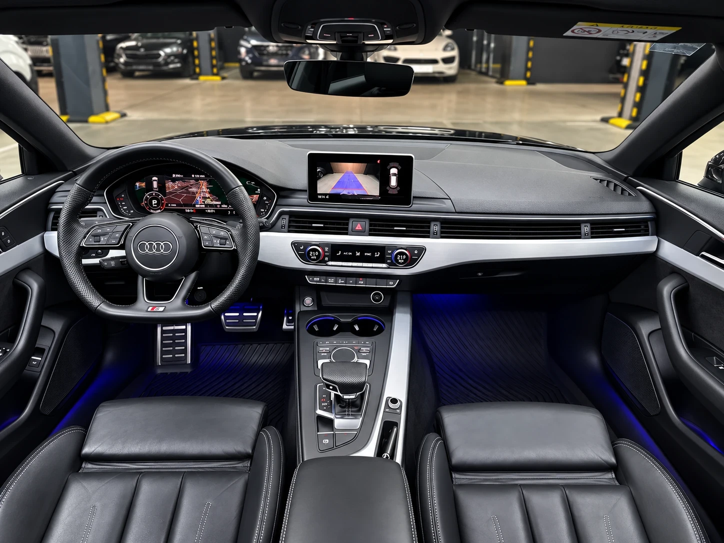 Audi A4 3XSLINE :: DISTRONIK::PANORAMA::DIGITAL::AMBIENTE:, снимка 8 - Автомобили и джипове - 55607230