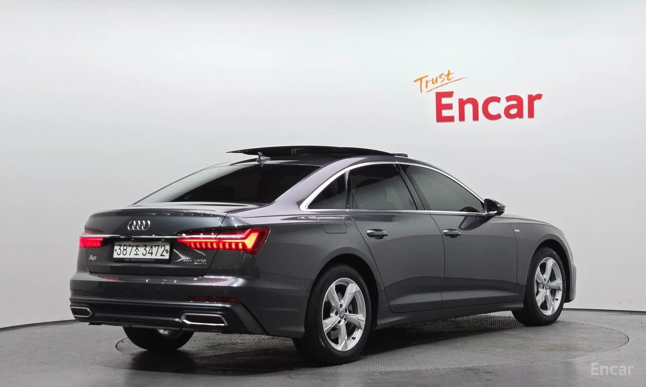 Audi A6 45TFSI* MATRIX* S* LINE* ОБДУХВАНЕ* ХЕДЪП* LANE* A, снимка 2 - Автомобили и джипове - 55623957