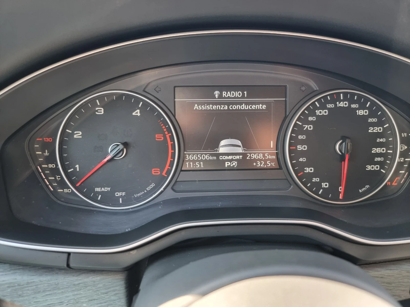 Audi A4 Matrix quattro, снимка 14 - Автомобили и джипове - 55640022