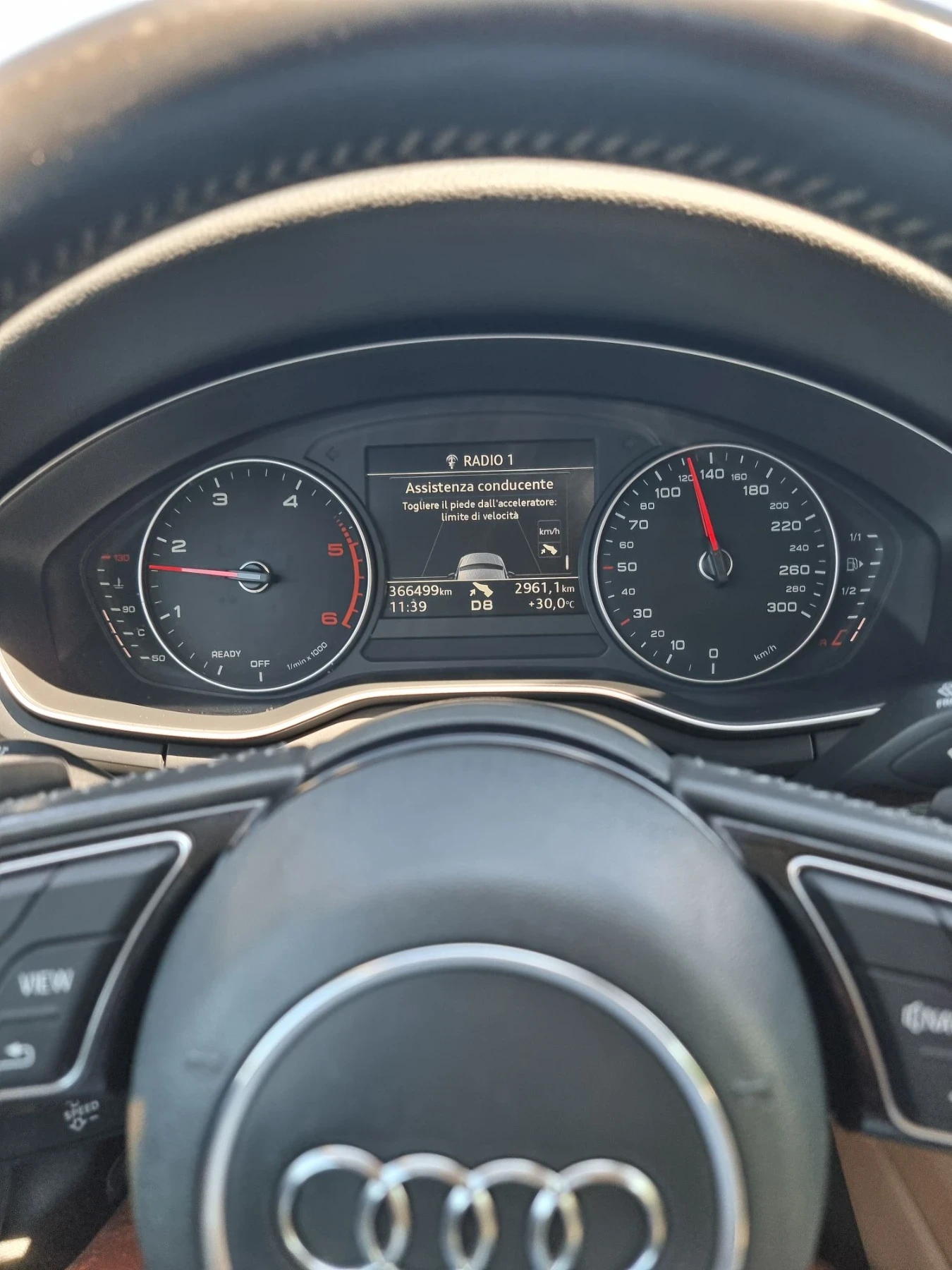 Audi A4 Matrix quattro, снимка 16 - Автомобили и джипове - 55640022