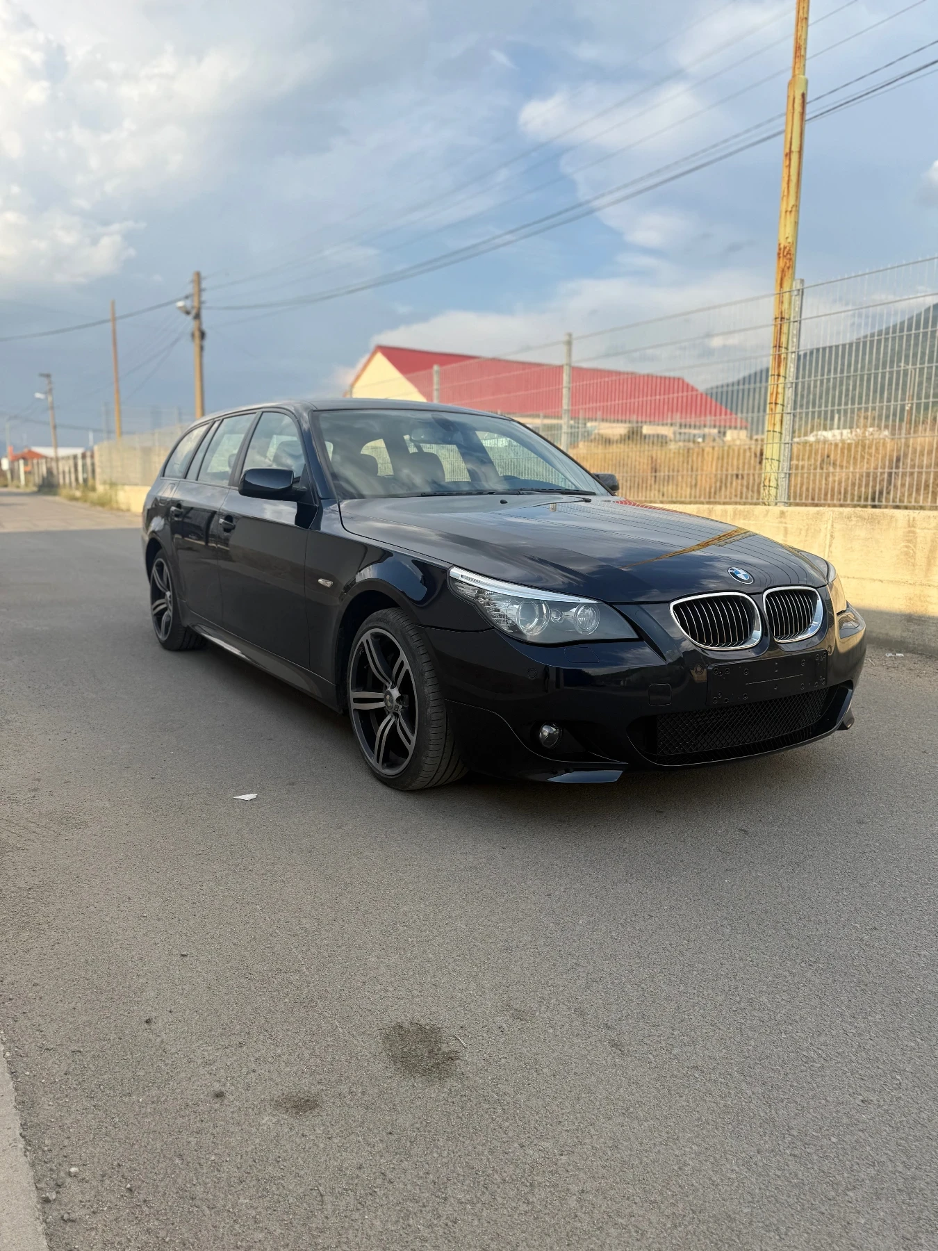 BMW 530  BMW 530XD FACE M-PACK, снимка 3 - Автомобили и джипове - 55804946